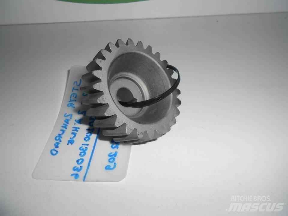 Steyr 9086 Коробка передач