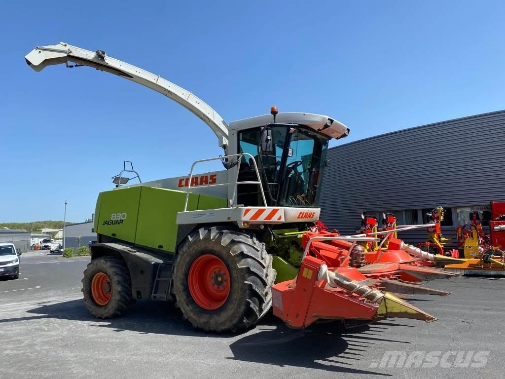 CLAAS JAGUAR 830 Фуражні комбайни