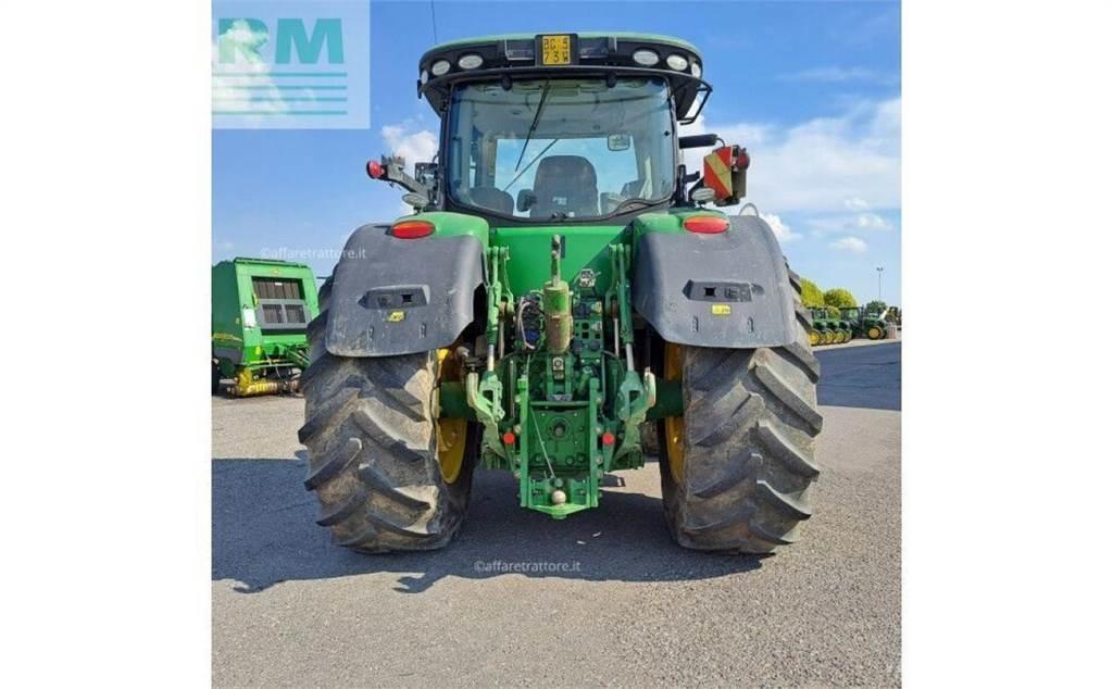 John Deere 7310 Трактори