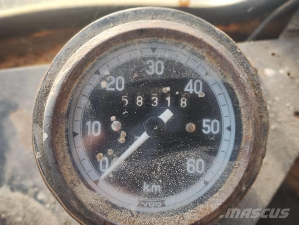 Volvo 4400 Фронтальні навантажувачі