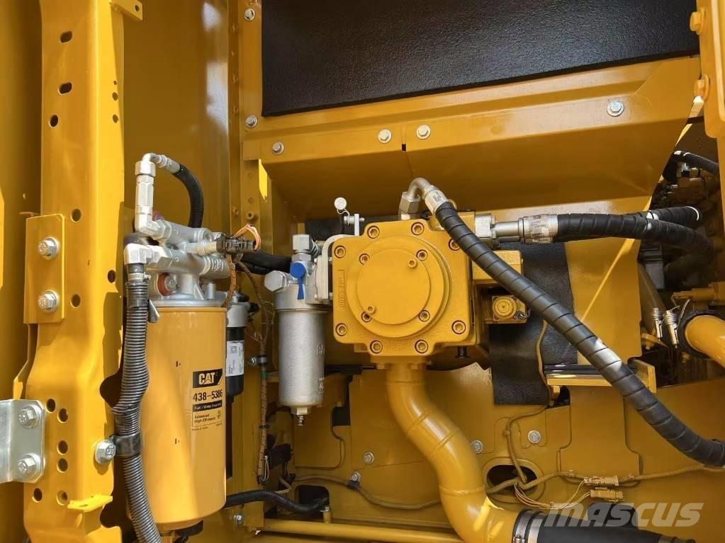 CAT 320 GC Гусеничні екскаватори