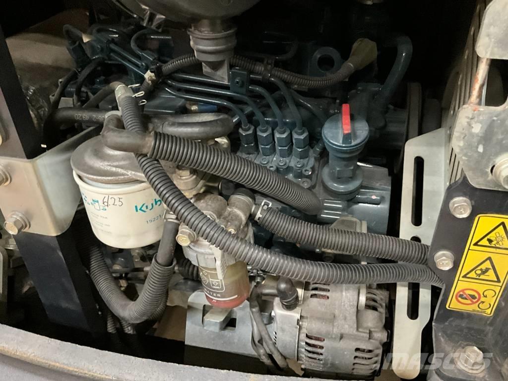 Kubota KX 027-4 HI Міні-екскаватори < 7т