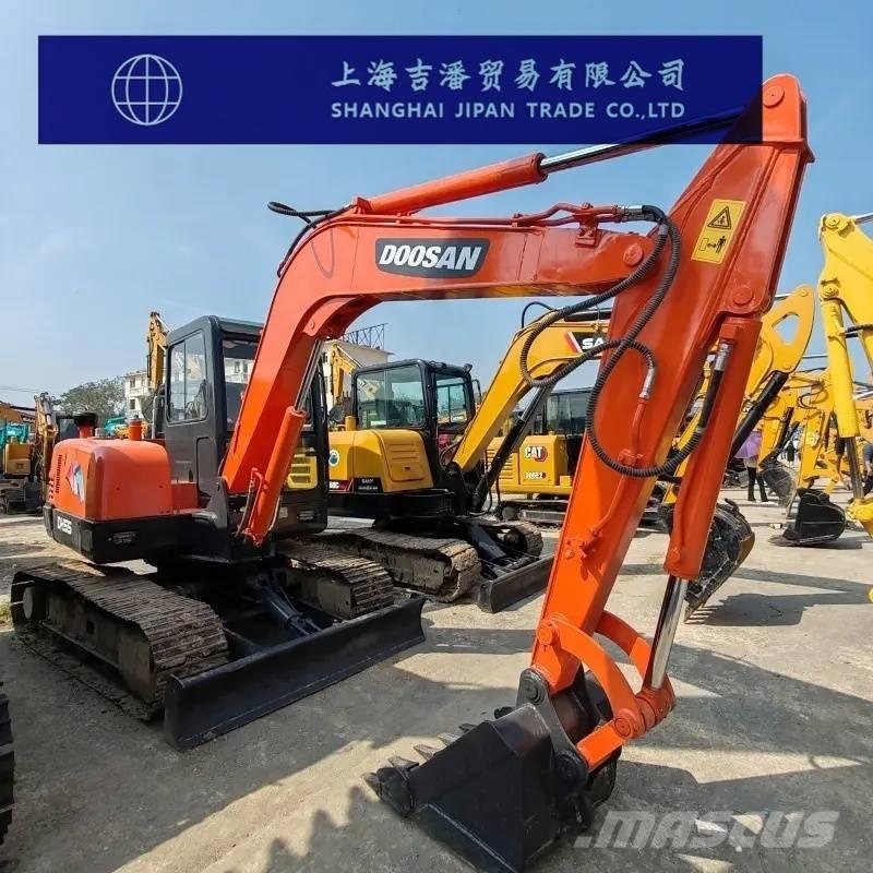 Doosan DH 55 Гусеничні екскаватори