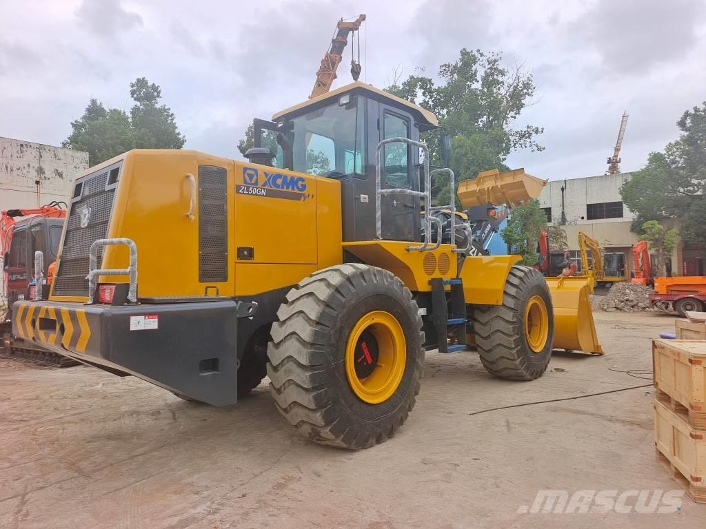 XCMG ZL 50 GN Фронтальні навантажувачі