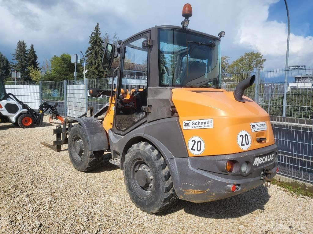 Mecalac AX 700 Фронтальні навантажувачі