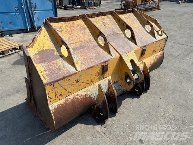 Liebherr LR 622 Ковші