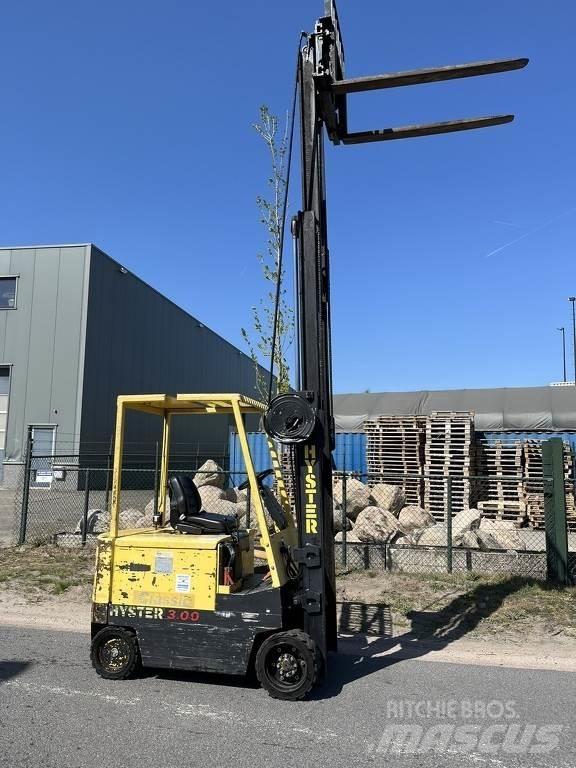 Hyster e3.00xl Електронавантажувачі