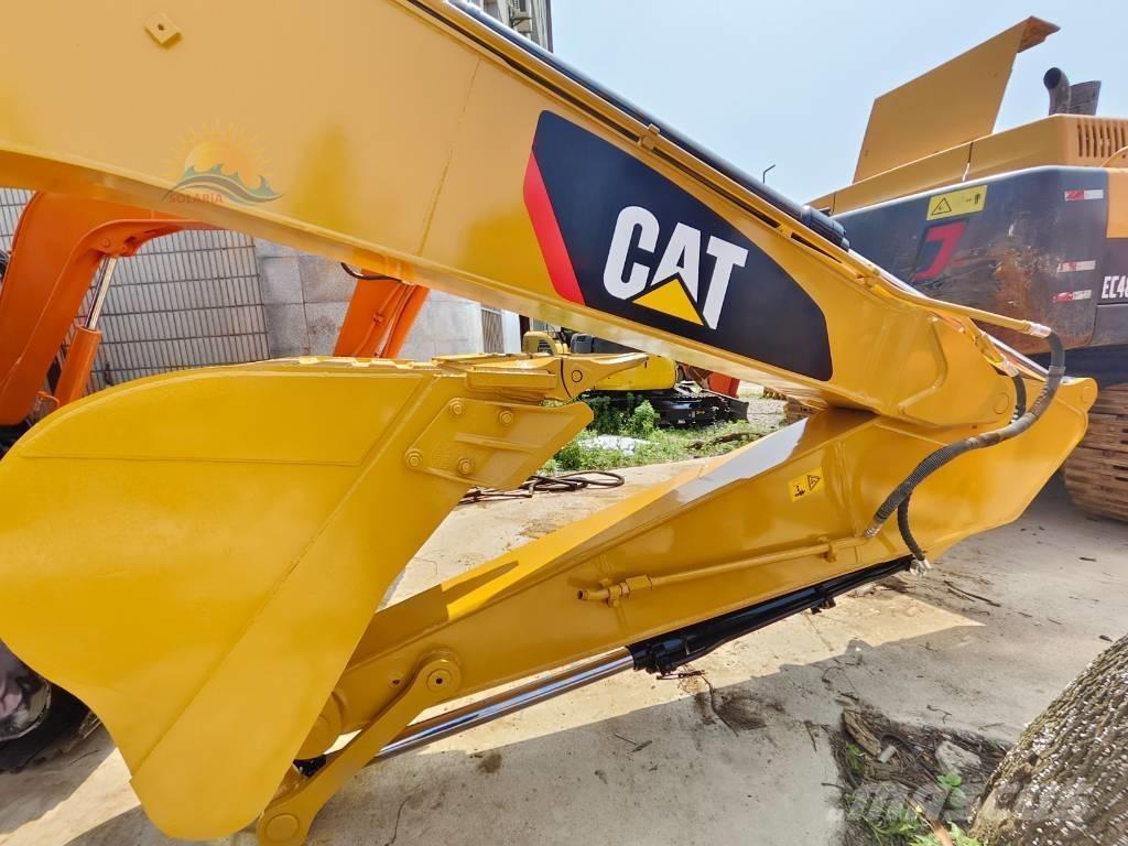 CAT 320 D Гусеничні екскаватори