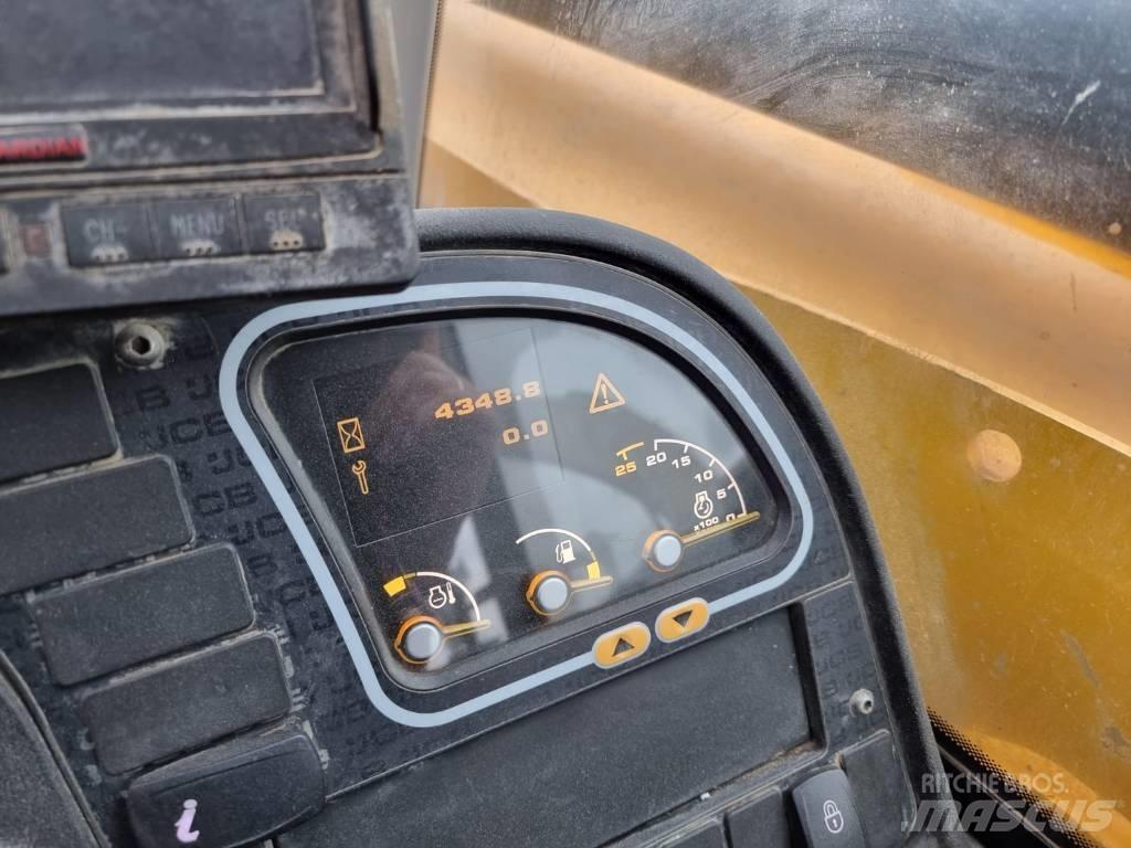 JCB 540-170 Телескопічні навантажувачі