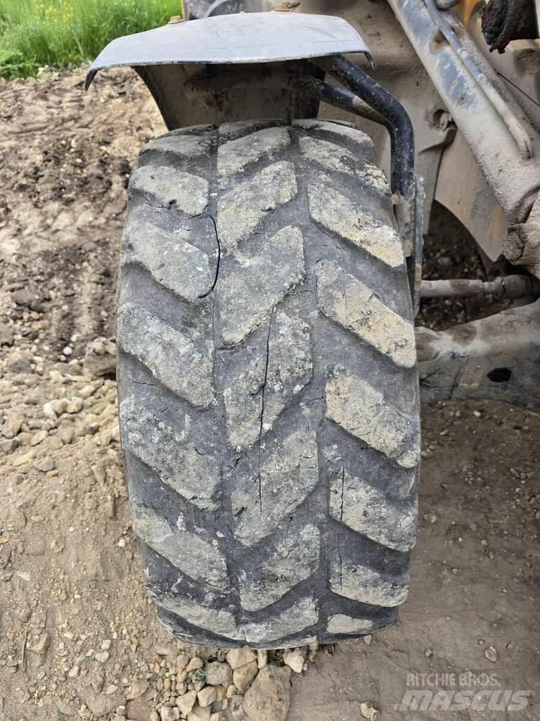 JCB 3CX Екскаватори-навантажувачі