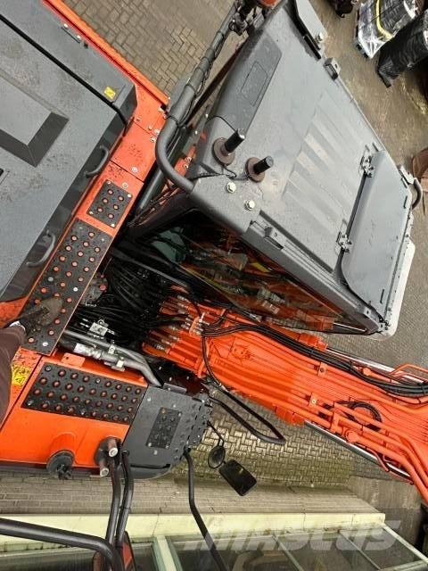 Hitachi ZX 170 W-6 Колісні екскаватори