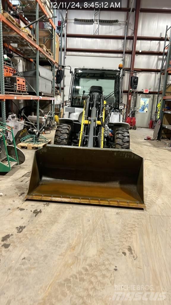 Wacker Neuson 8085 Фронтальні навантажувачі