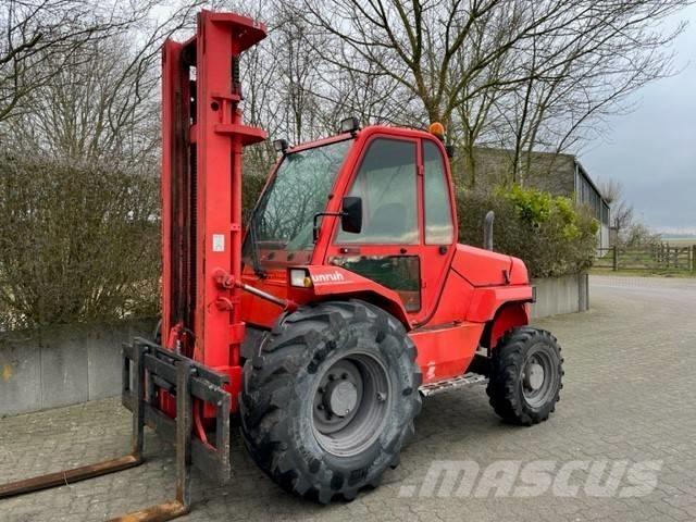 Manitou M 26.4 Навантажувачі підвищеної прохідності