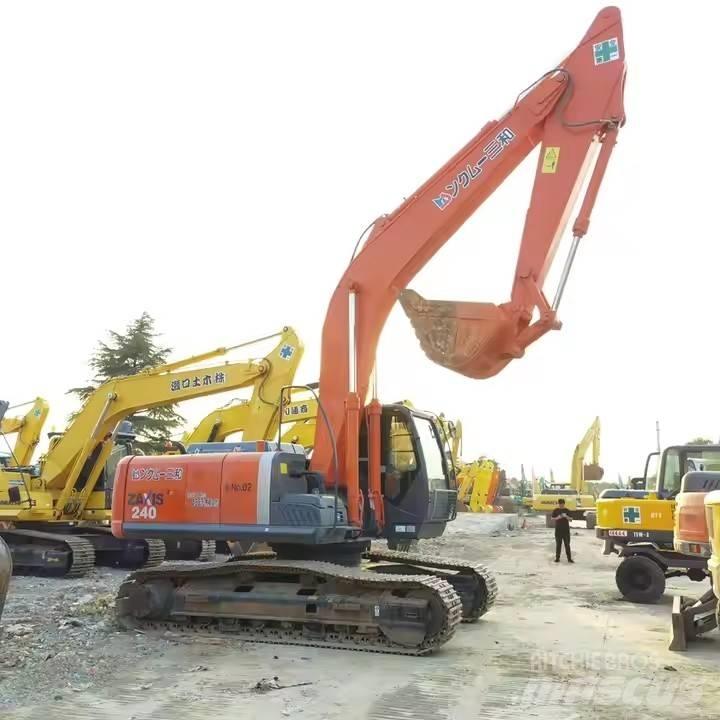 Hitachi ZX240 Гусеничні екскаватори