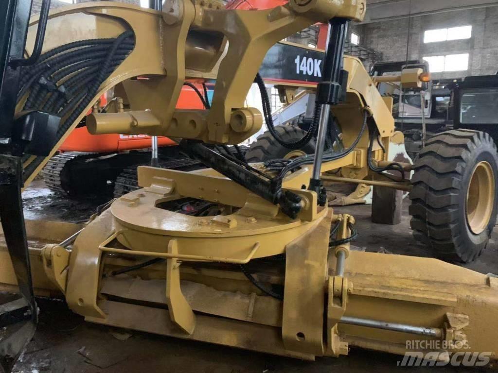 CAT 140 K Грейдери