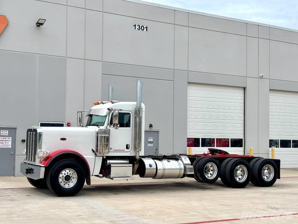 Peterbilt 389 Тягачі