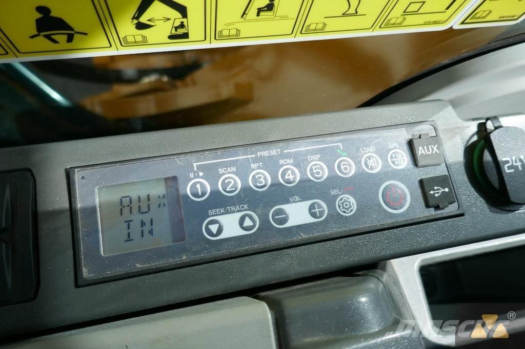 CAT 352 Гусеничні екскаватори