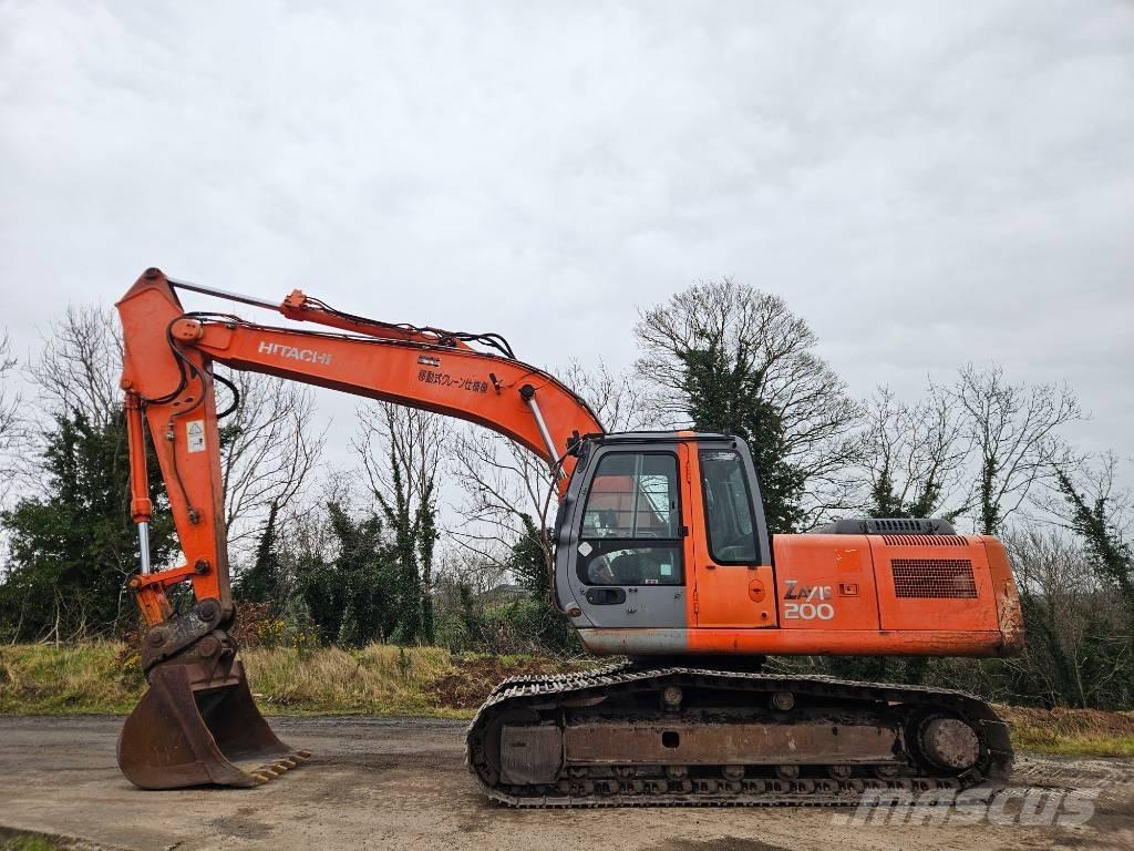 Hitachi ZX 200 LC Гусеничні екскаватори
