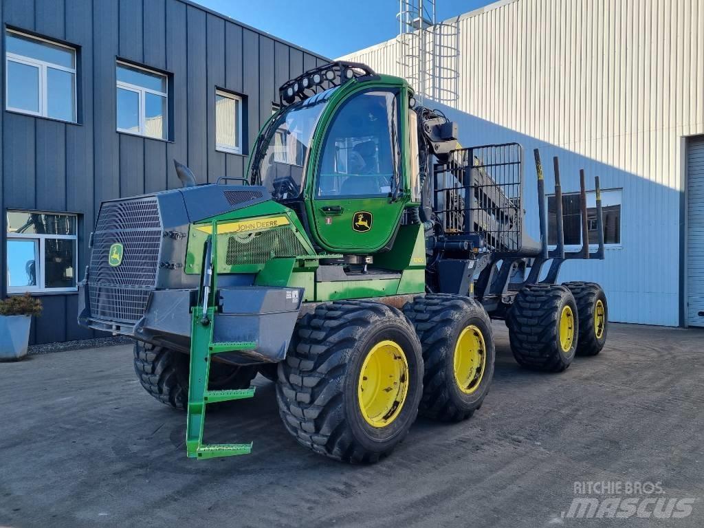 John Deere 1010 G Форвардери
