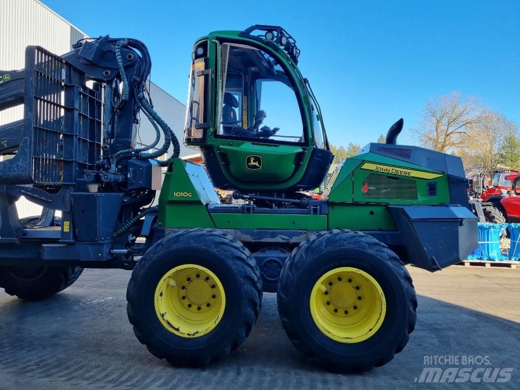 John Deere 1010 G Форвардери