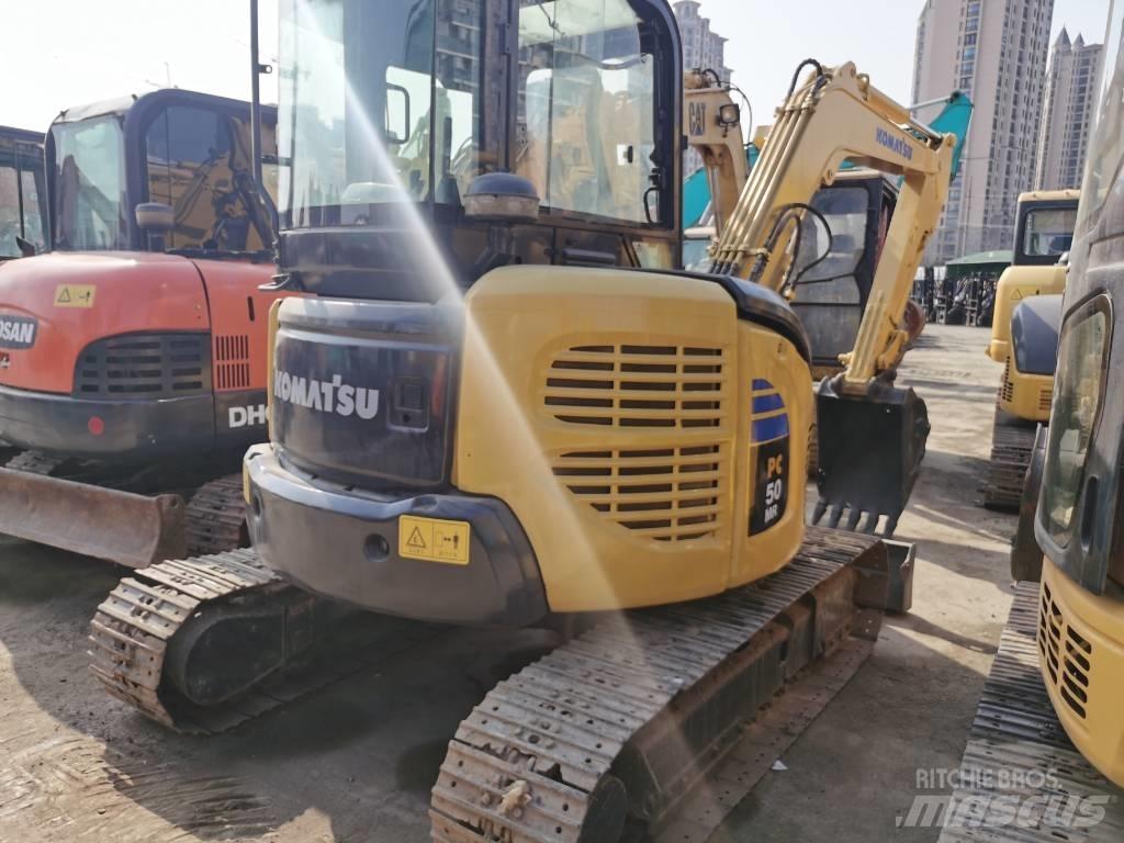 Komatsu PC50 Гусеничні екскаватори