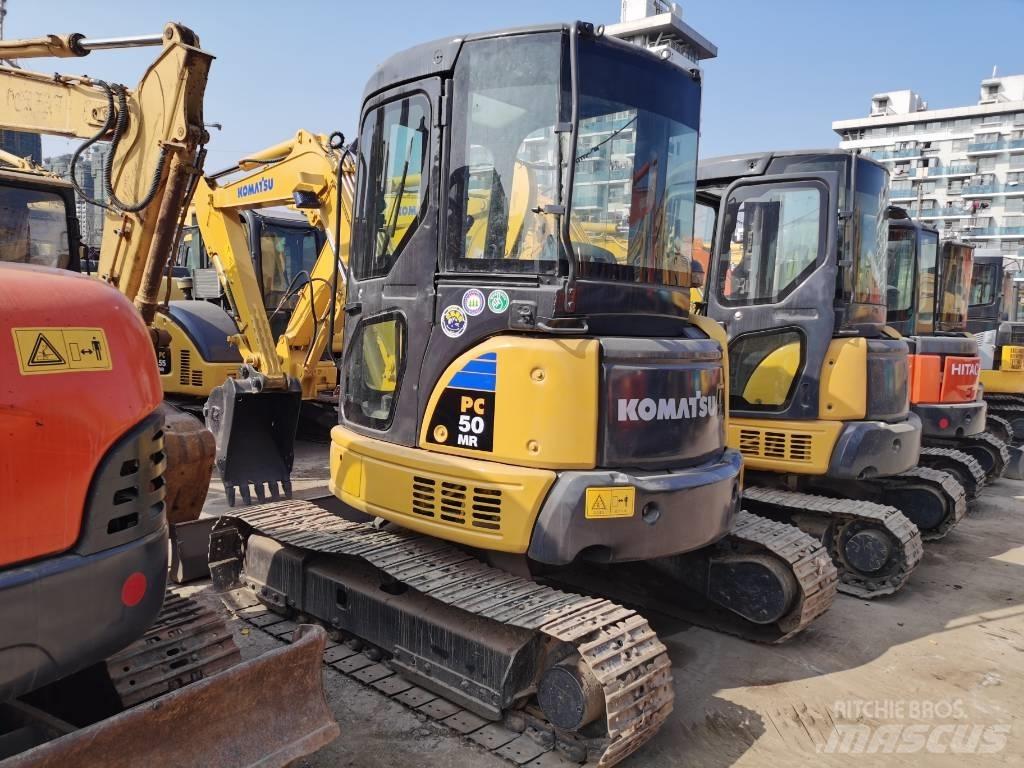 Komatsu PC50 Гусеничні екскаватори