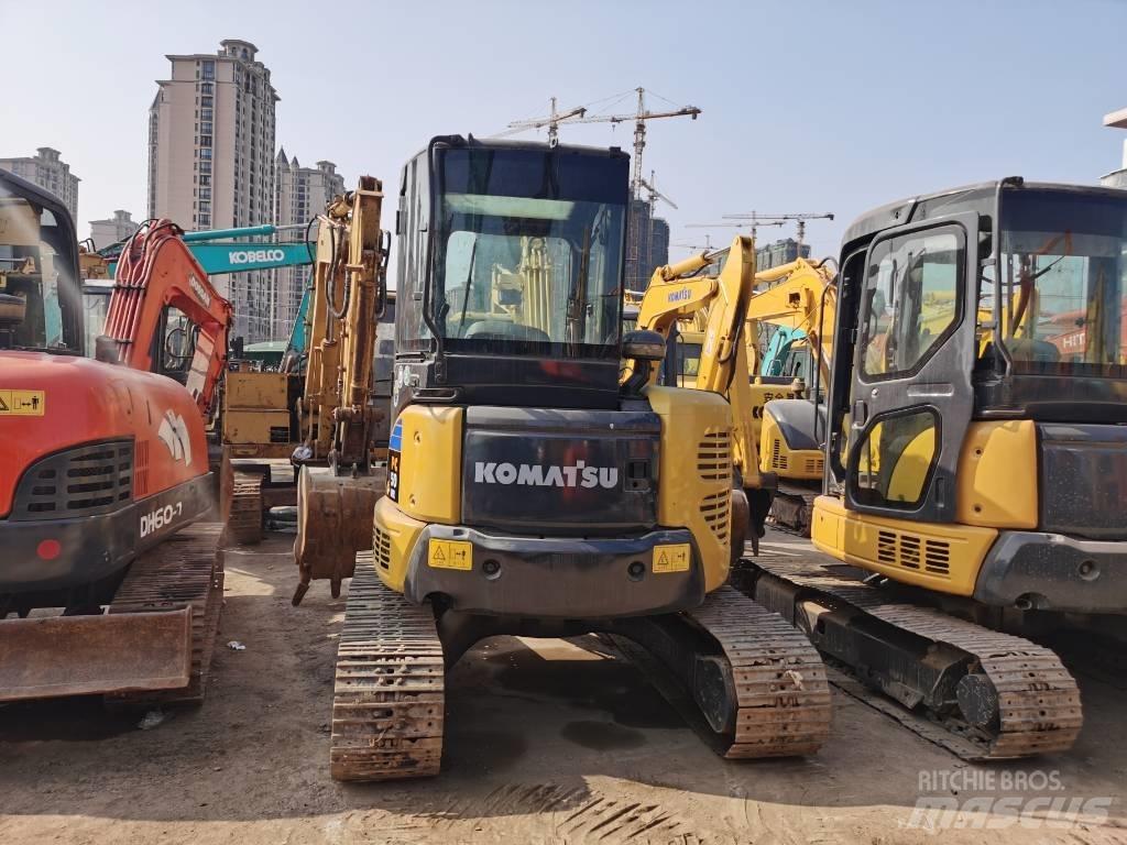 Komatsu PC50 Гусеничні екскаватори