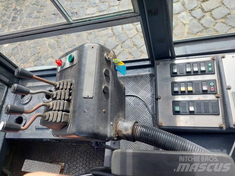 Dantruck 9870DD Дизельні навантажувачі