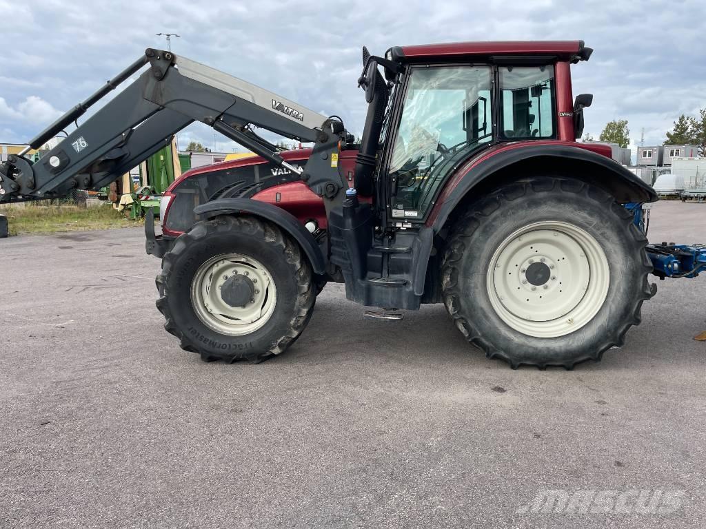 Valtra T 203 Трактори