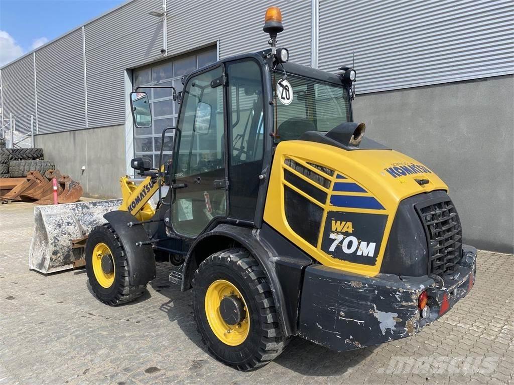 Komatsu WA70M-8EO Багатофункціональне обладнання для вантажних і землекопальних робіт