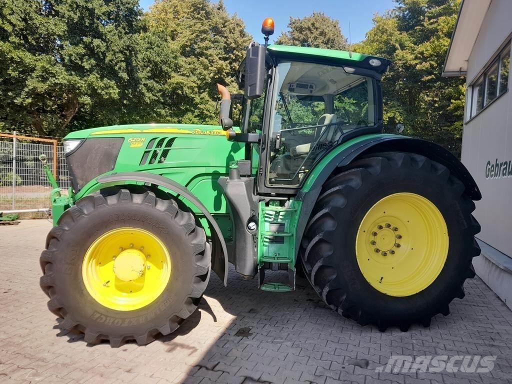 John Deere 6215R Трактори