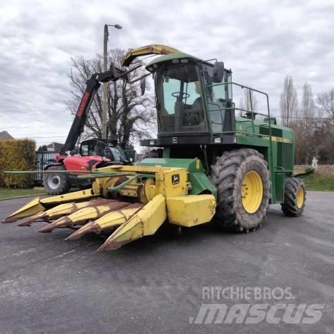 John Deere 6610 Кормозбиральні комбайни