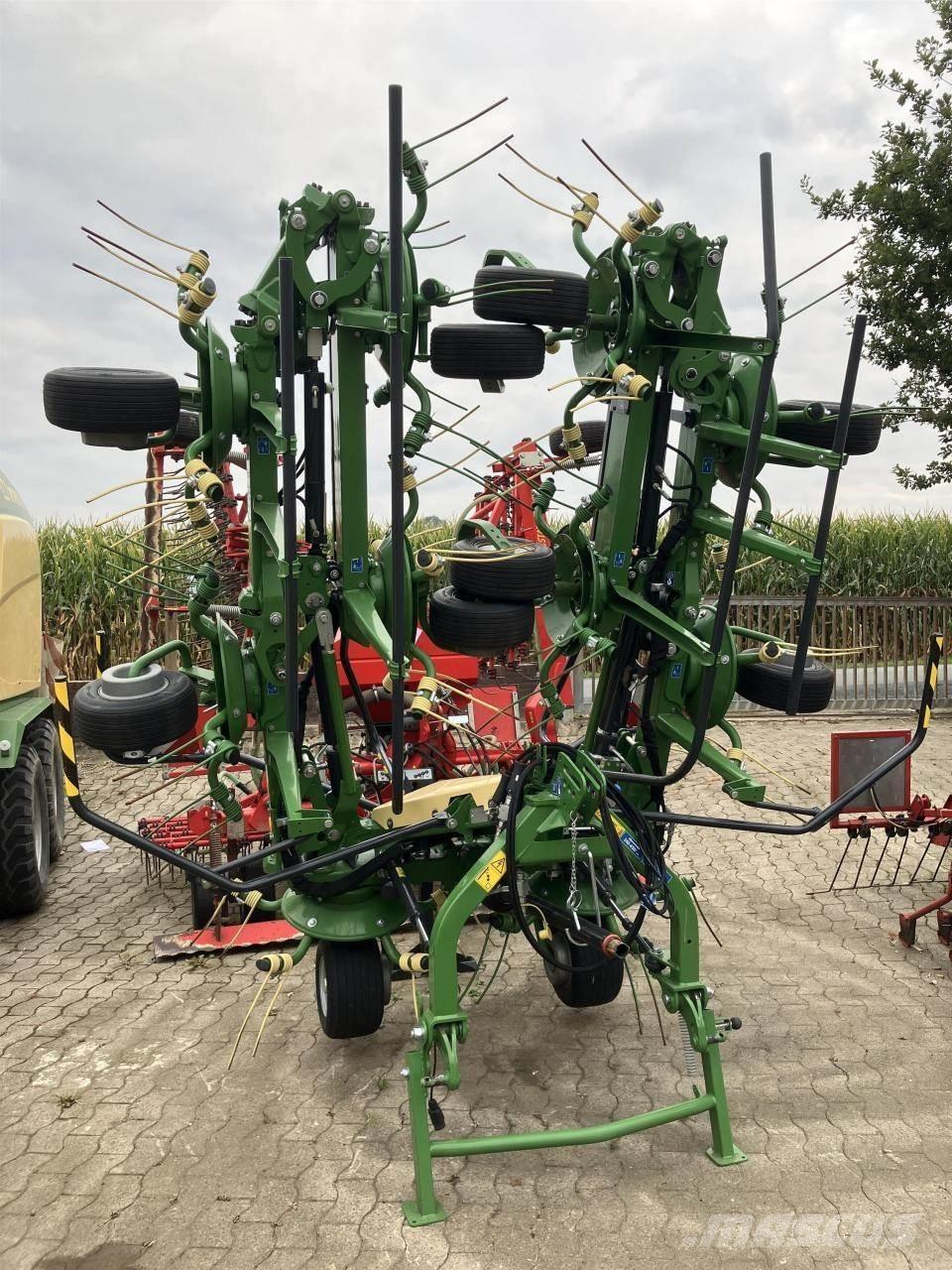 Krone Vendro 1020 Граблі і сінозворушувачі