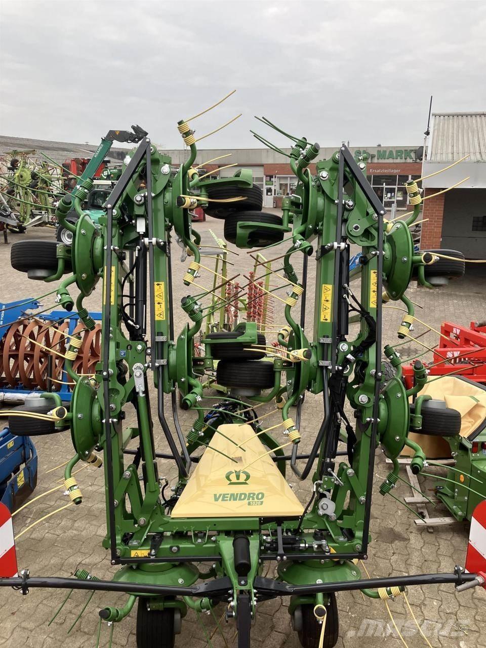Krone Vendro 1020 Граблі і сінозворушувачі