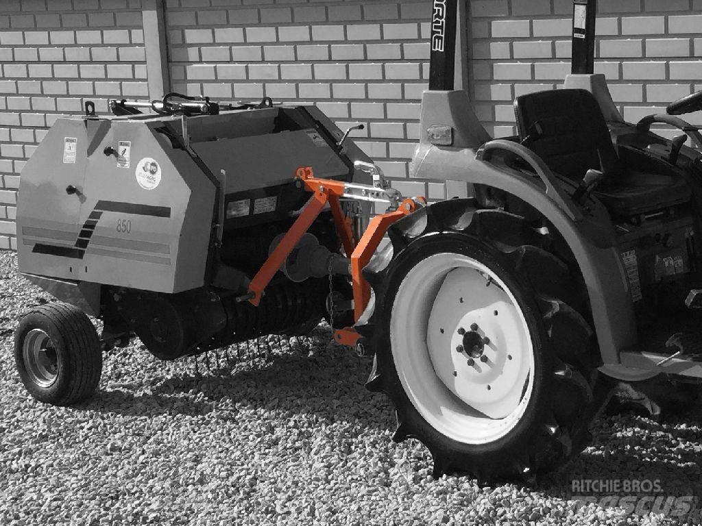  Komondor SBV-800 Рулонні прес-підбирачі