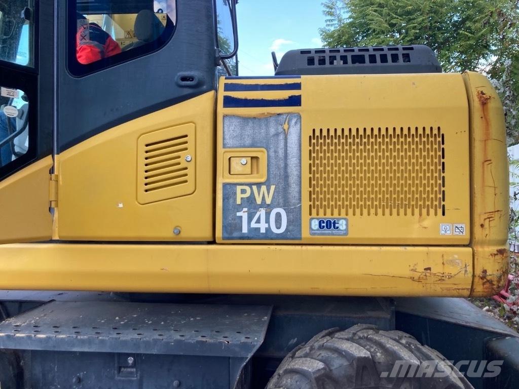Komatsu PW 140-7 Колісні екскаватори