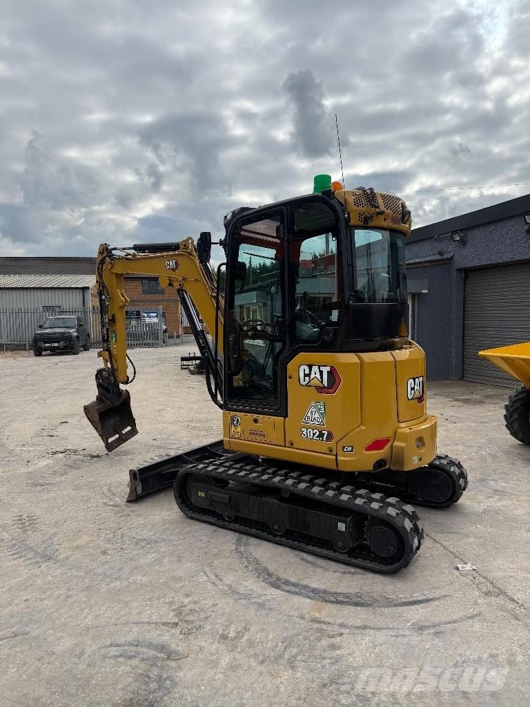 CAT 302.7 CR Міні-екскаватори < 7т