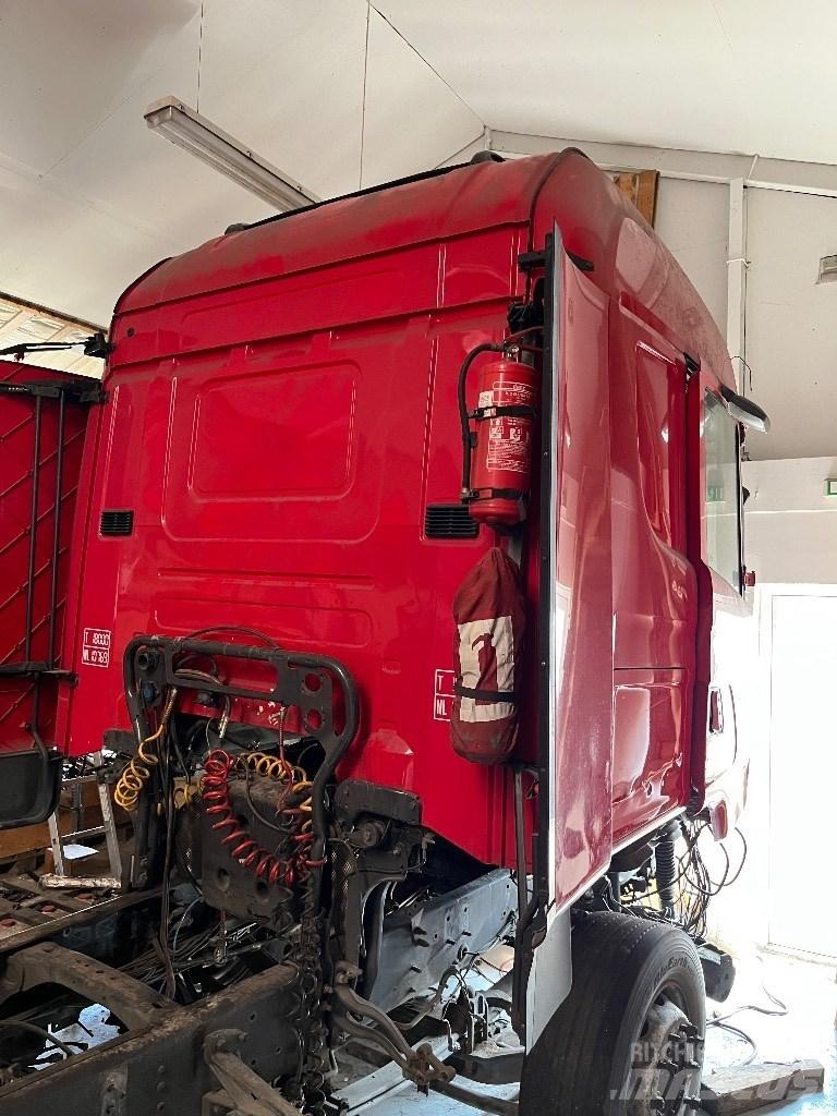 Scania CR19H Кабіни