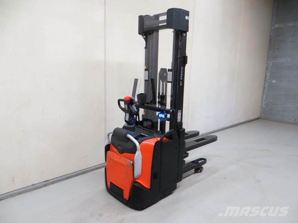 BT SPE140L Самохідні електроштабелери