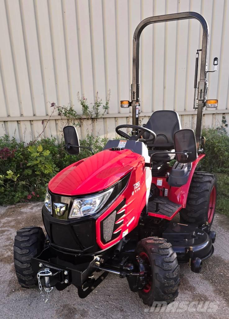 TYM TYM T255 Самохідні газонокосарки