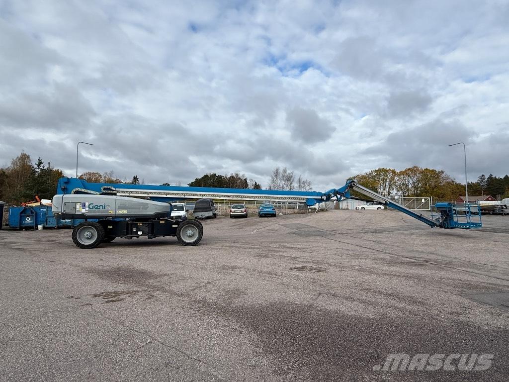 Genie SX 135 XC Колінчаті підйомники