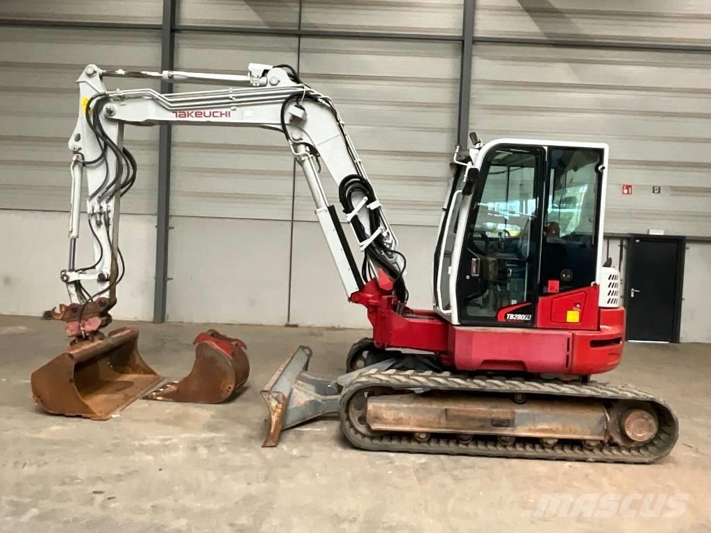 Takeuchi TB 280 FR Середні екскаватори 7т. - 12т.