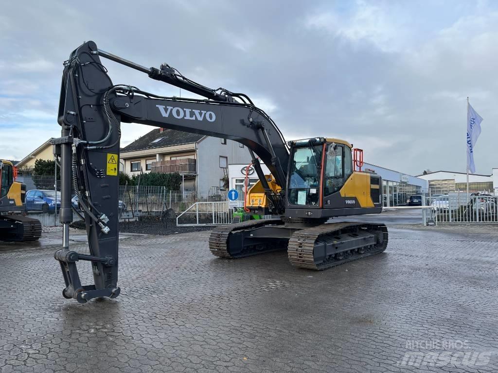 Volvo EC220EL Гусеничні екскаватори