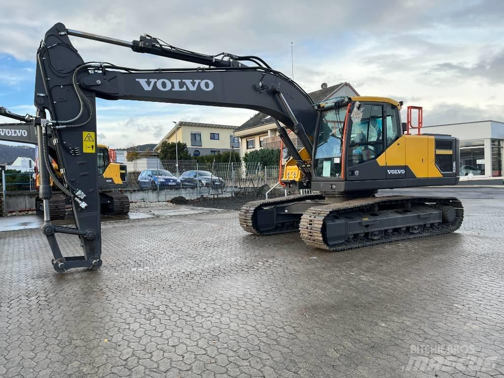 Volvo EC220EL Гусеничні екскаватори
