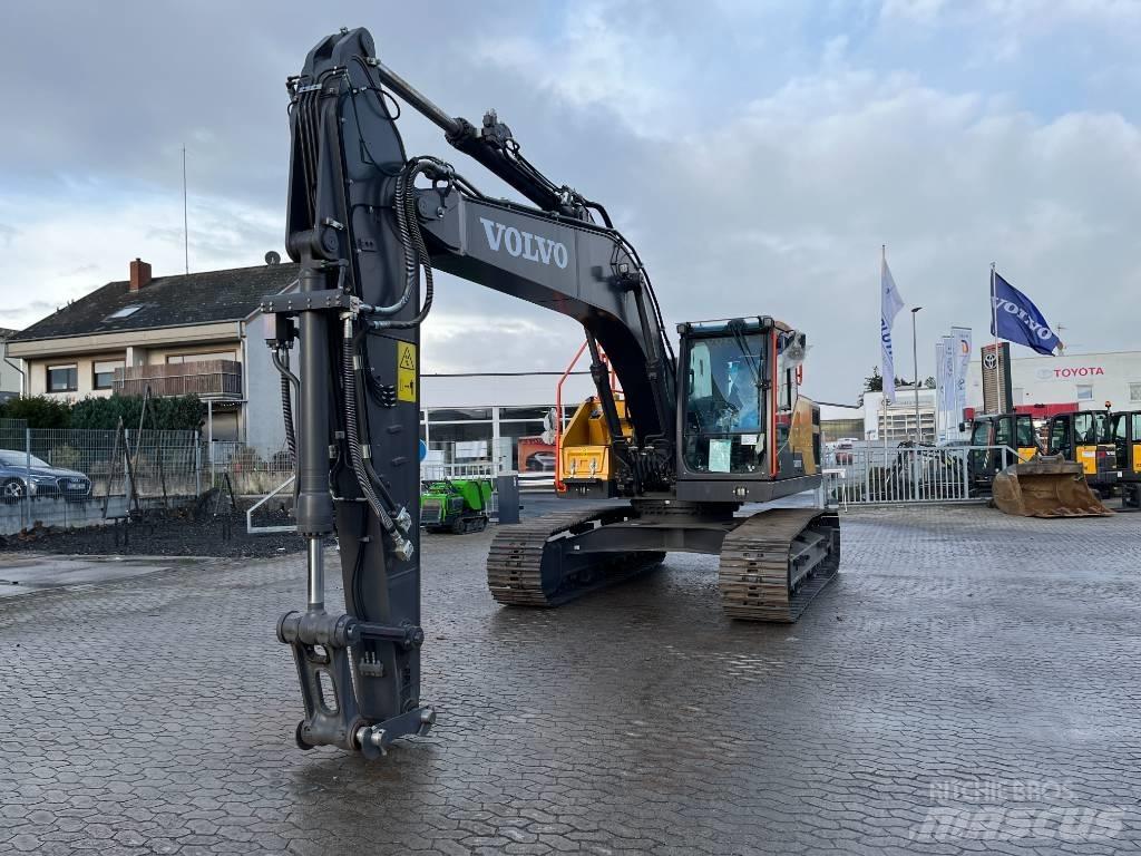 Volvo EC220EL Гусеничні екскаватори