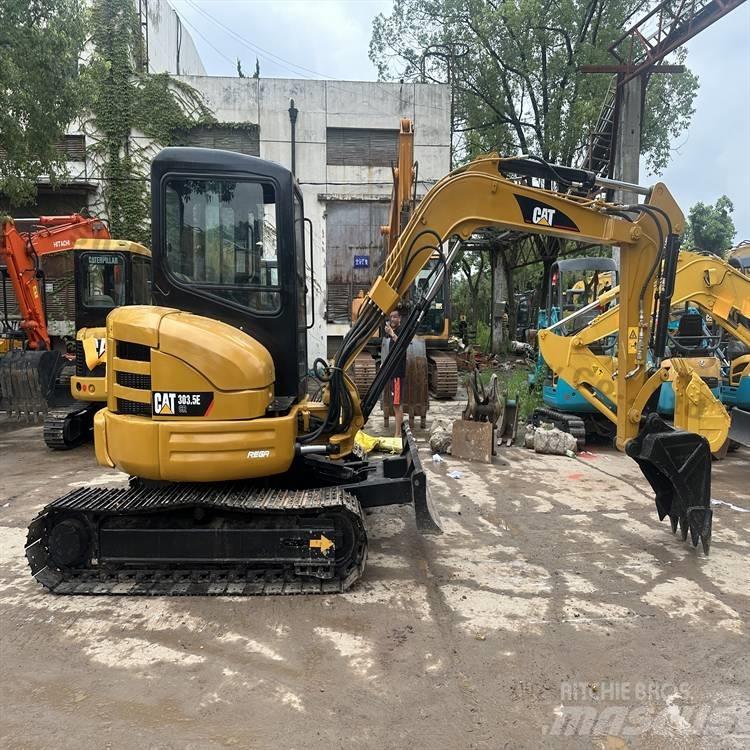 CAT 303.5 E Міні-екскаватори < 7т