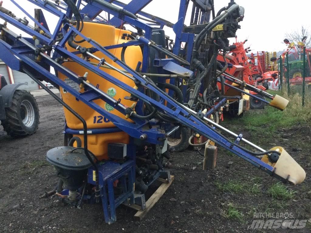 Caruelle Olympia Причіпні обприскувачі