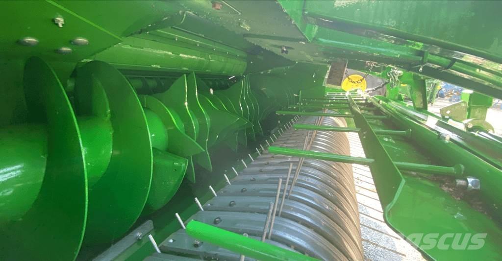 John Deere V461M Рулонні прес-підбирачі