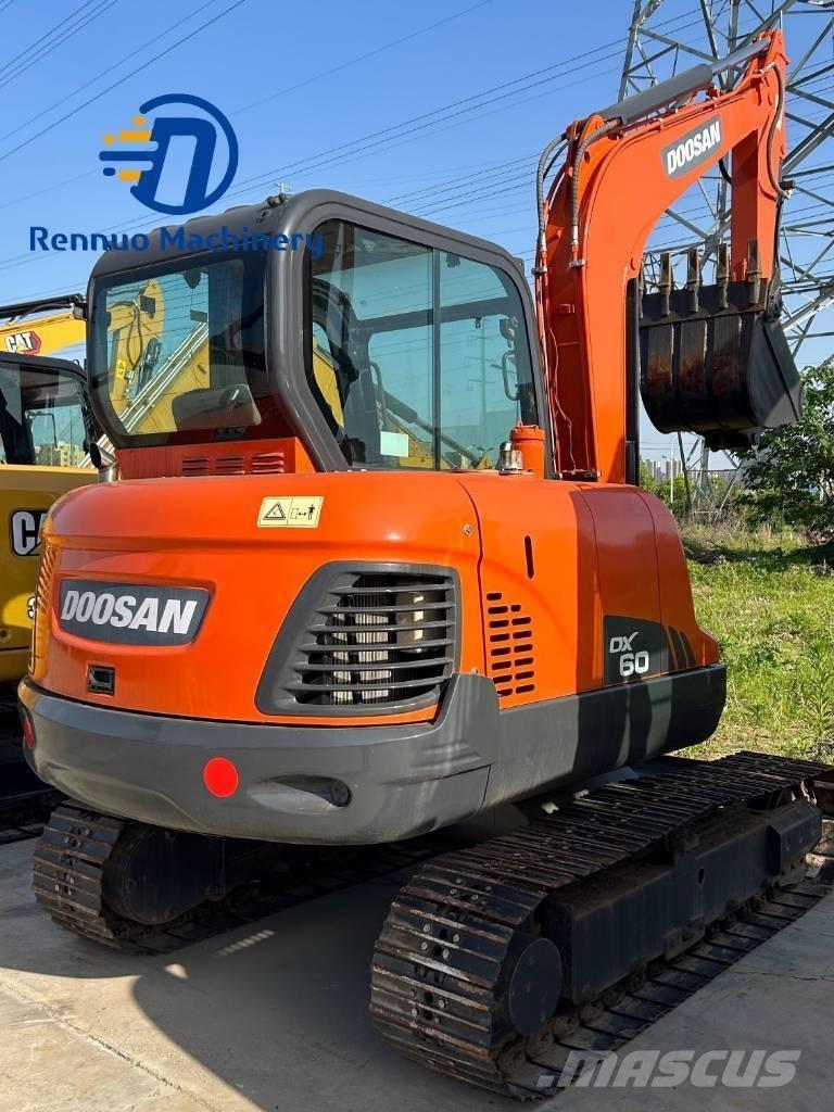 Doosan DX 60 Гусеничні екскаватори