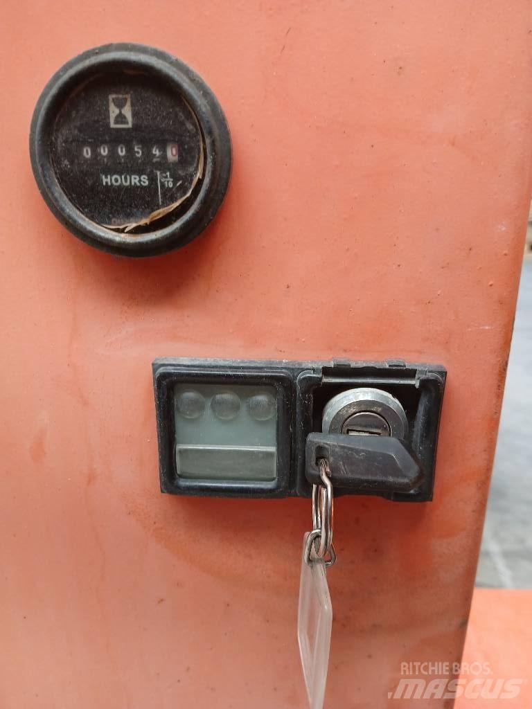 Bernards RCD 1600 Міні самоскиди